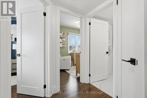 406 - 4140 Foxwood Drive, Burlington (Tansley), ON - Indoor Photo Showing Other Room