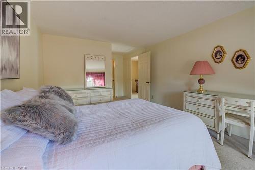 493 Beechwood Drive Unit# 4, Waterloo, ON - Indoor Photo Showing Bedroom
