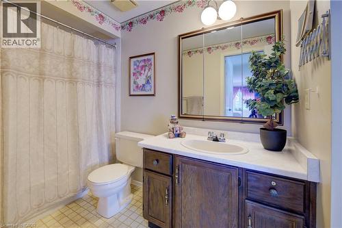 493 Beechwood Drive Unit# 4, Waterloo, ON - Indoor Photo Showing Bathroom