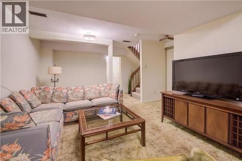 493 Beechwood Drive Unit# 4, Waterloo, ON - Indoor Photo Showing Living Room