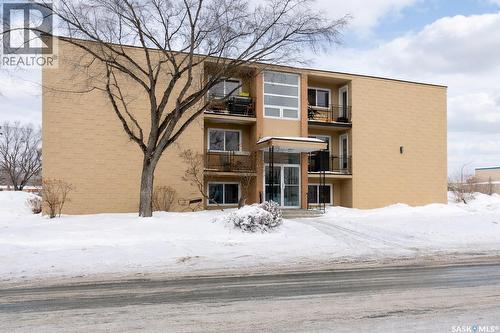 8 2620 5Th Avenue N, Regina, SK - Outdoor