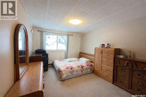 8 2620 5Th Avenue N, Regina, SK - Indoor Photo Showing Bedroom