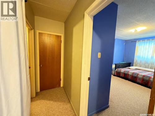 8 2620 5Th Avenue N, Regina, SK - Indoor Photo Showing Bedroom