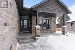 127 DOUG'S CRESCENT  Wellington North (Mount Forest), ON N0G 2L4