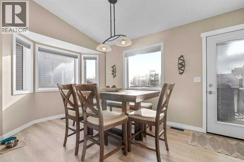 6 Easterbrook Place Se, Airdrie, AB - Indoor Photo Showing Dining Room