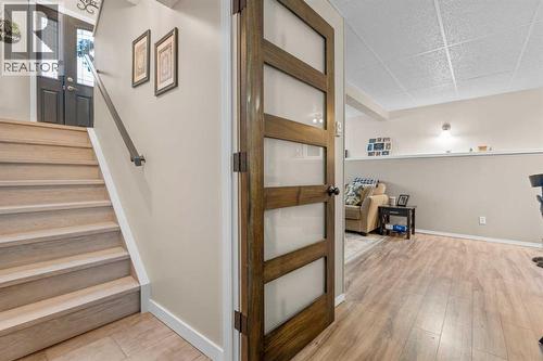 6 Easterbrook Place Se, Airdrie, AB - Indoor Photo Showing Other Room