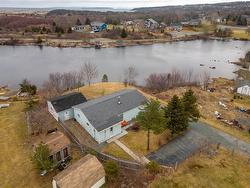 124 Seal Cove Road  Conception Bay South, NL A1X 6R4