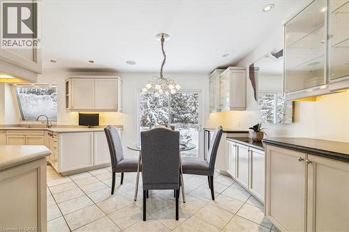 25 Bannisdale Way, Hamilton, ON - Indoor