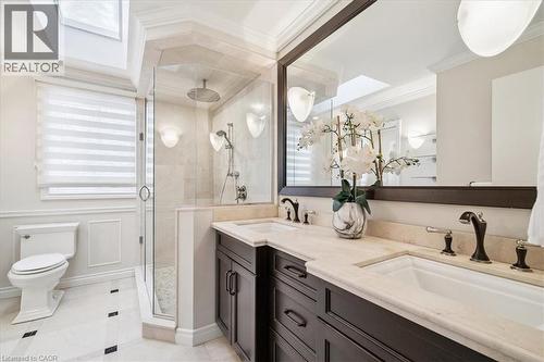 25 Bannisdale Way, Hamilton, ON - Indoor Photo Showing Bathroom