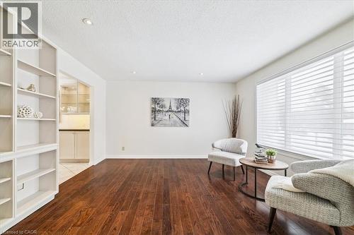 25 Bannisdale Way, Hamilton, ON - Indoor Photo Showing Other Room