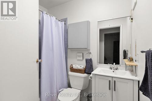 206 - 1 Georgian Bay Avenue, Parry Sound, ON - Indoor Photo Showing Bathroom