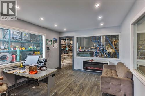 35 Sharp Road, Brantford, ON 