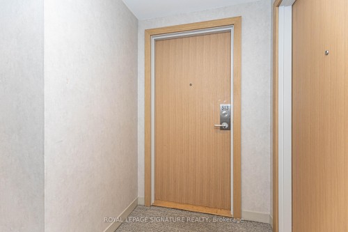 513-1195 The Queensway N/A, Toronto, ON - Indoor Photo Showing Other Room