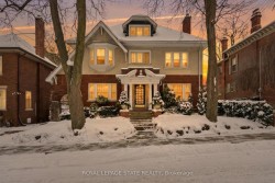 247 MacNab Street S Hamilton, ON L8P 3E2
