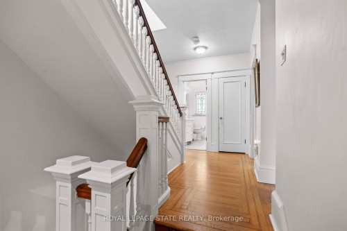 247 Macnab Street S, Hamilton, ON - Indoor Photo Showing Other Room