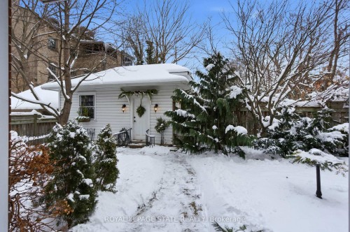 247 Macnab Street S, Hamilton, ON - Outdoor