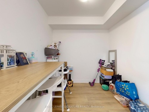 602-2033 Kennedy Road, Toronto, ON - Indoor