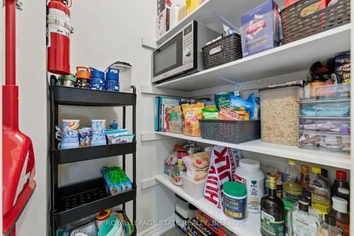 71 Bradbury Road, Hamilton, ON - Indoor With Storage