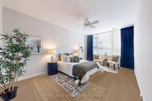 209-980 Yonge Street, Toronto, ON - Indoor Photo Showing Bedroom