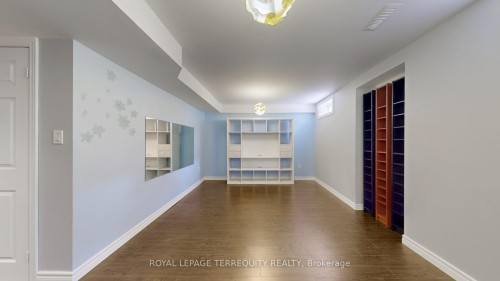 69 Vine Cliff Boulevard, Markham, ON - Indoor Photo Showing Other Room