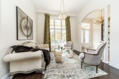 37 Royal West Drive, Brampton, ON - Indoor