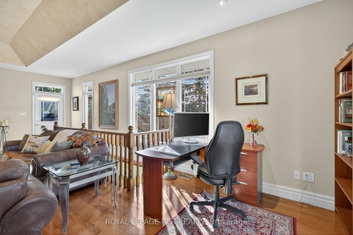 181 Queen Street S, New Tecumseth, ON - Indoor Photo Showing Office