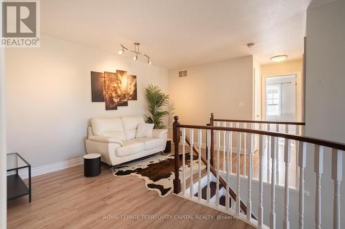 25 - 31 Sunvale Place, Hamilton, ON - Indoor Photo Showing Other Room