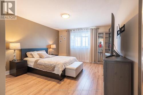 25 - 31 Sunvale Place, Hamilton, ON - Indoor Photo Showing Bedroom