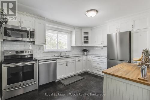New Kitchen - 4 - 233 Innisfil Street, Barrie (Allandale Centre), ON - Indoor Photo Showing Kitchen With Upgraded Kitchen