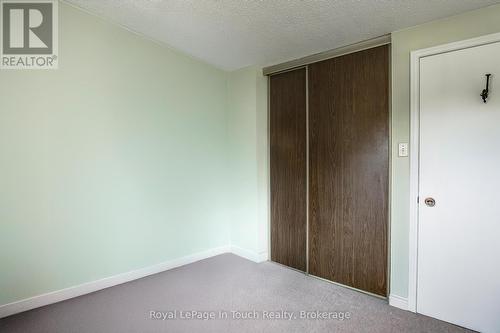 4 - 233 Innisfil Street, Barrie (Allandale Centre), ON - Indoor