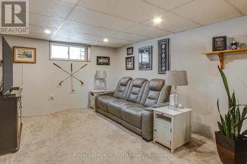 Watch the Game - 4 - 233 Innisfil Street, Barrie (Allandale Centre), ON - Indoor Photo Showing Basement