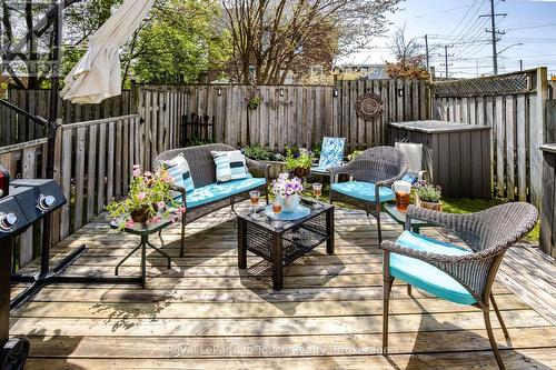 Enjoy the Sunshine - 4 - 233 Innisfil Street, Barrie (Allandale Centre), ON - Outdoor With Deck Patio Veranda With Exterior