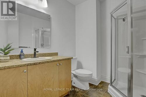 302 - 330 Loretta Avenue S, Ottawa, ON - Indoor Photo Showing Bathroom