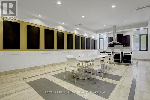 302 - 330 Loretta Avenue S, Ottawa, ON - Indoor Photo Showing Other Room