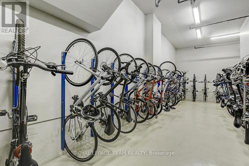 302 - 330 Loretta Avenue S, Ottawa, ON - Indoor Photo Showing Other Room