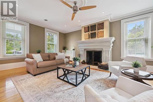 66 Grange Street, Guelph (St. George'S), ON - Indoor Photo Showing Living Room With Fireplace