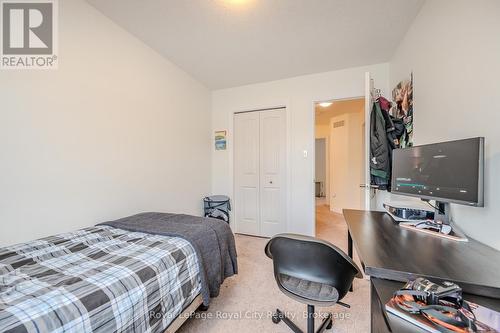 23 - 23 Kingsbury Square, Guelph (Pineridge/Westminster Woods), ON - Indoor Photo Showing Bedroom