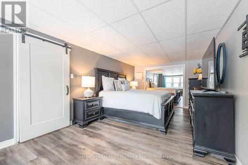 256 Woodland Drive, Huntsville (Chaffey), ON - Indoor Photo Showing Bedroom