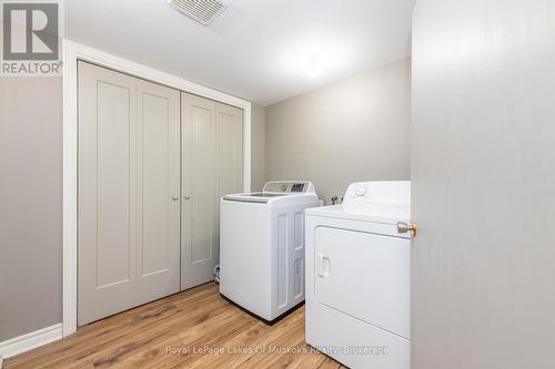 256 Woodland Drive, Huntsville (Chaffey), ON - Indoor Photo Showing Laundry Room