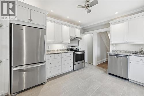 43 Belview Avenue, Hamilton, ON - Indoor Photo Showing Kitchen With Stainless Steel Kitchen