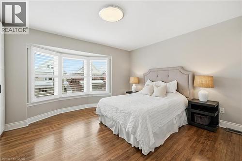 43 Belview Avenue, Hamilton, ON - Indoor Photo Showing Bedroom