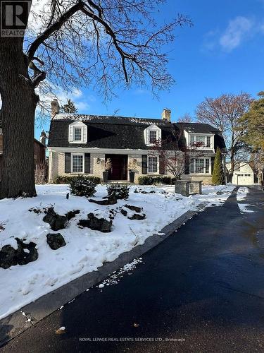 5 PINE RIDGE LANE  Brampton, ON L6W 1G6