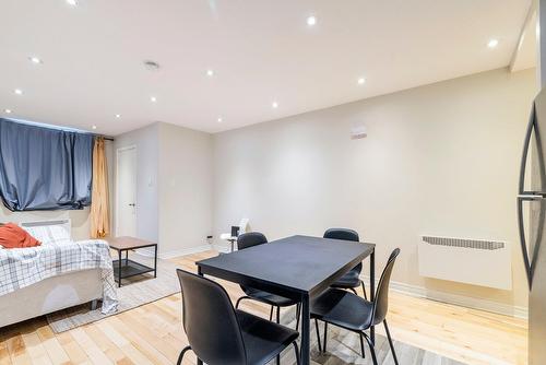 Cuisine - 3562 Rue St-Dominique, Montréal (Le Plateau-Mont-Royal), QC - Indoor