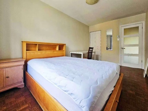 Bedroom - 3550 Rue St-Dominique, Montréal (Le Plateau-Mont-Royal), QC - Indoor Photo Showing Bedroom