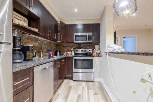 Kitchen - 3550 Rue St-Dominique, Montréal (Le Plateau-Mont-Royal), QC - Indoor Photo Showing Kitchen