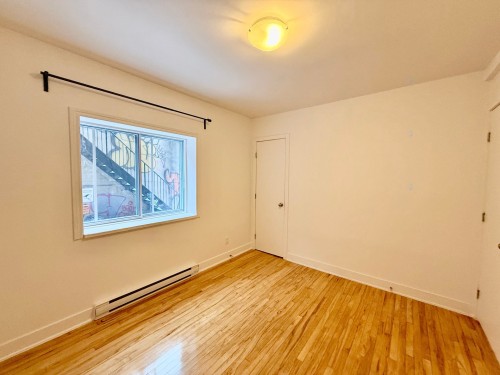 Chambre à coucher - 2-5385 10E Avenue, Montréal (Rosemont/La Petite-Patrie), QC - Indoor Photo Showing Other Room