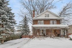 1404 Av. des Grands-Pins  Québec (Sainte-Foy/Sillery/Cap-Rouge), QC G1S 4J5