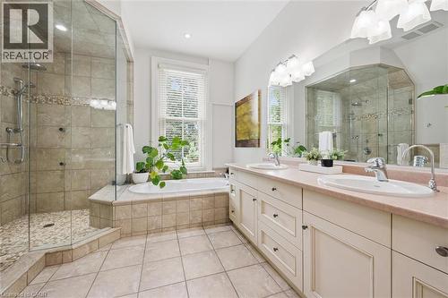 66 Grange Street, Guelph, ON - Indoor Photo Showing Bathroom