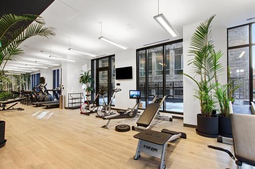 Exercise room - 1106-628 Rue St-Jacques, Montréal (Ville-Marie), QC - Indoor Photo Showing Gym Room