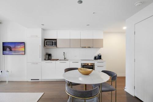 Dining room - 1106-628 Rue St-Jacques, Montréal (Ville-Marie), QC - Indoor